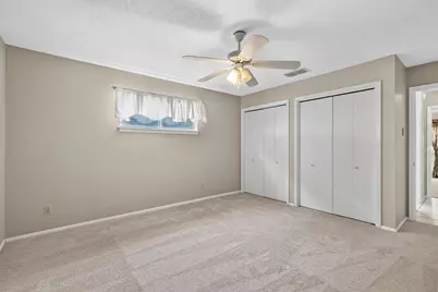 1611 Phyllis Court, Irving, TX 75060 - Photo 25