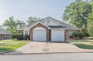 9269 & 9271 Meandering Dr, North Richland Hills, TX 76182 - Photo 1