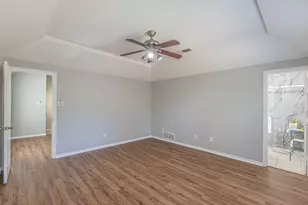 9269 & 9271 Meandering Dr, North Richland Hills, TX 76182 - Photo 19