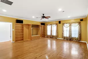 950 E Oak Shores Dr, Cross Roads, TX 76227 - Photo 5
