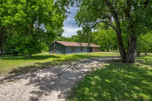 450 Rs County Rd 4480, Point, TX 75472 - Photo 31