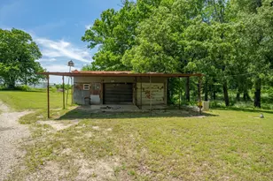450 Rs County Rd 4480, Point, TX 75472 - Photo 33