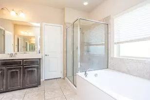 1213 Goffin Dr, DeSoto, TX 75115 - Photo 17