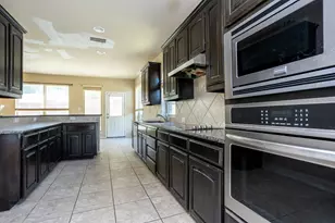 1213 Goffin Dr, DeSoto, TX 75115 - Photo 9