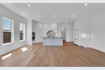 13052 Rainier Drive, Woodway, TX 76712 - Photo 7