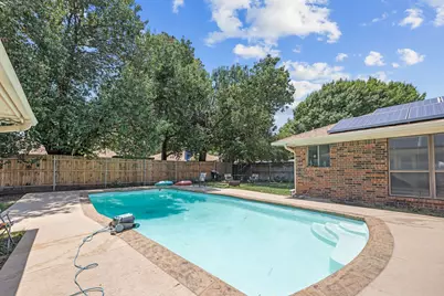 1223 Heather Street, Grapevine, TX 76051 - Photo 7