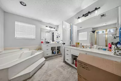 1223 Heather Street, Grapevine, TX 76051 - Photo 39