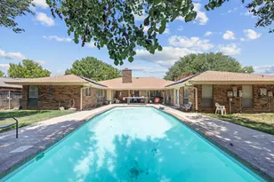 1223 Heather St, Grapevine, TX 76051 - Photo 9