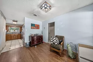1223 Heather St, Grapevine, TX 76051 - Photo 23