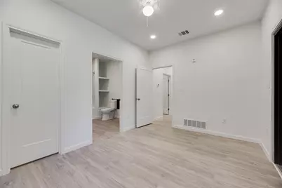 4225 Bernice Street, Haltom City, TX 76117 - Photo 13