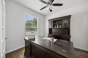 523 Harbor Dr, Azle, TX 76020 - Photo 5