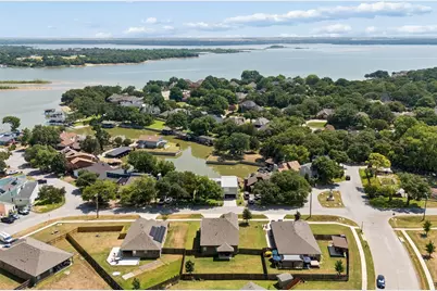 523 Harbor Drive, Azle, TX 76020 - Photo 25
