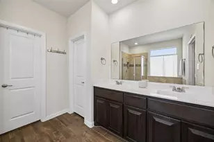523 Harbor Dr, Azle, TX 76020 - Photo 11
