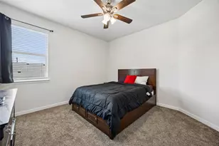 523 Harbor Dr, Azle, TX 76020 - Photo 17