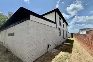 7629 Military Pkwy, Dallas, TX 75227 - Photo 5