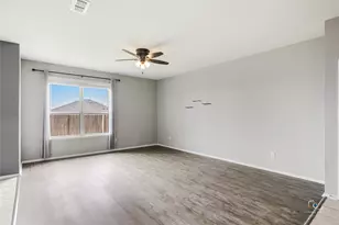 3428 Wavecrest Ln, Denton, TX 76208 - Photo 11