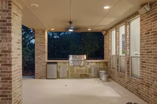 2104 Beachview Dr, Flower Mound, TX 75022 - Photo 29