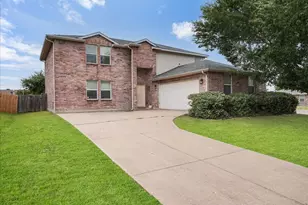 1417 Englewood Dr, Royse City, TX 75189 - Photo 1