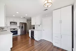 2401 Maverick Dr, Plano, TX 75074 - Photo 17