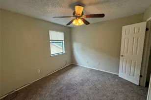 2721 Hurstview Dr, Hurst, TX 76054 - Photo 13