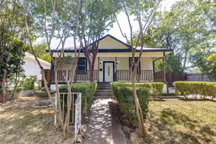 915 Cameron Ave, Dallas, TX 75223 - Photo 1