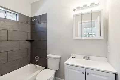 915 Cameron Avenue, Dallas, TX 75223 - Photo 13