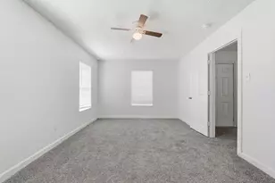 2212 Lea Crest Dr, Dallas, TX 75216 - Photo 9