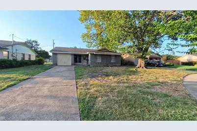 617 E Tyler Street, Richardson, TX 75081 - Photo 1