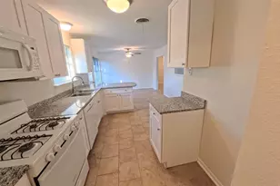 617 E Tyler St, Richardson, TX 75081 - Photo 5