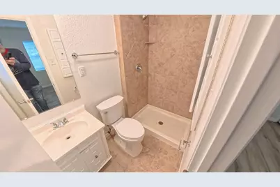 617 E Tyler Street, Richardson, TX 75081 - Photo 11