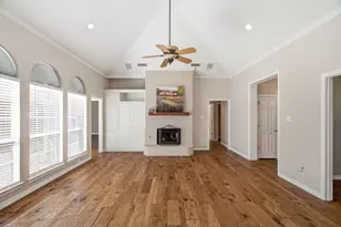 8417 Castle Creek Rd, North Richland Hills, TX 76182 - Photo 7