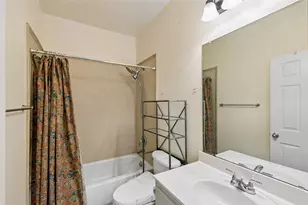2655 Waterfront Dr, Grand Prairie, TX 75054 - Photo 21