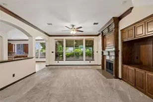 2655 Waterfront Dr, Grand Prairie, TX 75054 - Photo 5