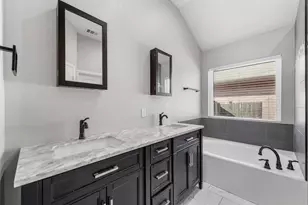 5554 Canyon Lands Dr, Fort Worth, TX 76137 - Photo 23