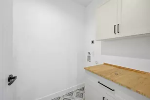 4635 Manett St, Dallas, TX 75204 - Photo 25