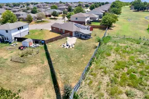 1208 Feather Crest Dr, Krum, TX 76249 - Photo 33