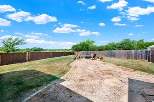 1208 Feather Crest Dr, Krum, TX 76249 - Photo 21