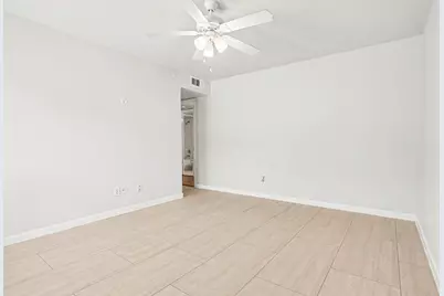 5926 Sandhurst Lane #223, Dallas, TX 75206 - Photo 19
