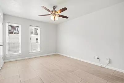 5926 Sandhurst Lane #223, Dallas, TX 75206 - Photo 13