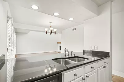 5926 Sandhurst Lane #223, Dallas, TX 75206 - Photo 11