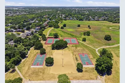 6009 Wallace Meadows Court, Arlington, TX 76001 - Photo 33
