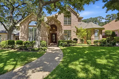 6009 Wallace Meadows Court, Arlington, TX 76001 - Photo 3