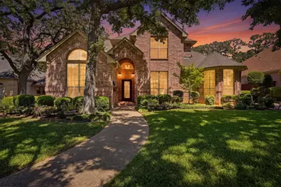6009 Wallace Meadows Court, Arlington, TX 76001 - Photo 1