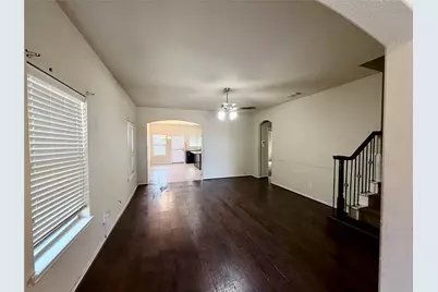 5509 Thunder Bay Drive, Fort Worth, TX 76119 - Photo 3