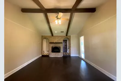 3417 Glenmont Drive, Fort Worth, TX 76133 - Photo 11