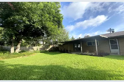 3417 Glenmont Drive, Fort Worth, TX 76133 - Photo 9
