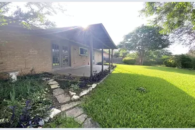 3417 Glenmont Drive, Fort Worth, TX 76133 - Photo 7