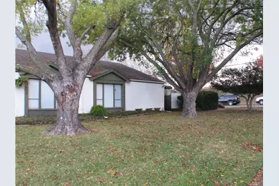 10406 Shadow Bend Drive, Dallas, TX 75230 - Photo 3