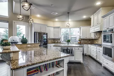 10404 Bartlett Drive, Frisco, TX 75035 - Photo 15