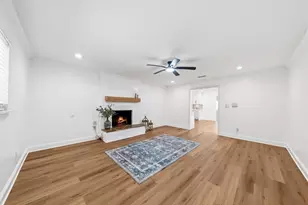 2110 Tompkins Dr, Grand Prairie, TX 75051 - Photo 13